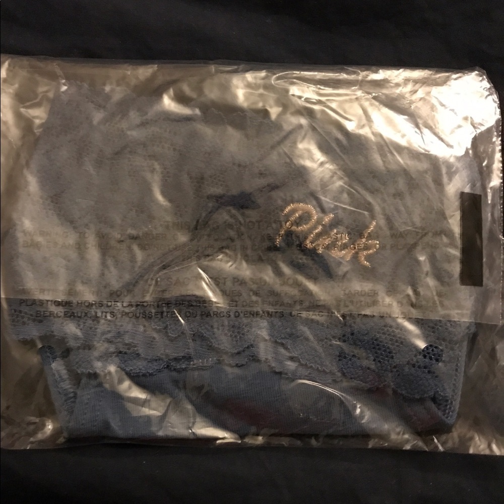 PINK VS floral lace trim thong NIP L - Picture 3 of 3